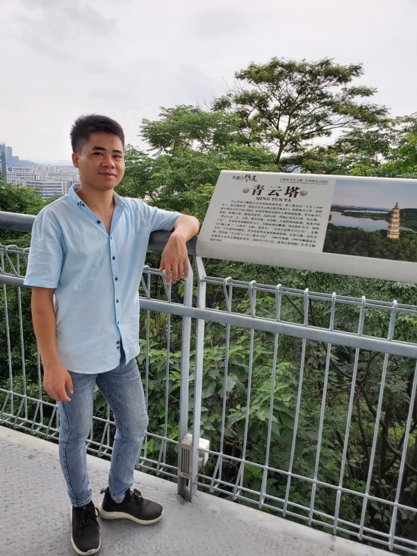 尚德的第一张照片--常德相亲服务中心
