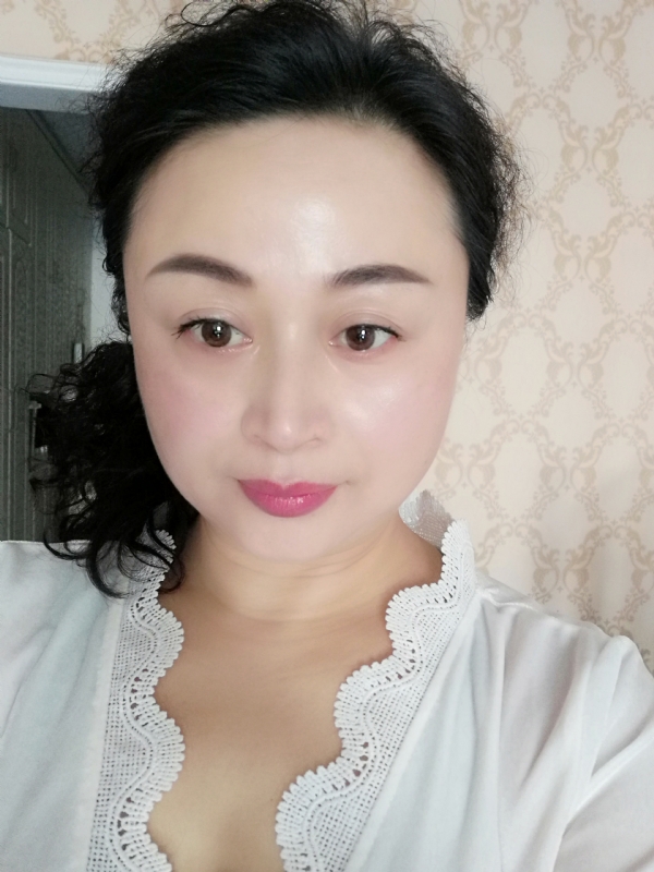 花谢花飞的第一张照片--常德相亲服务中心