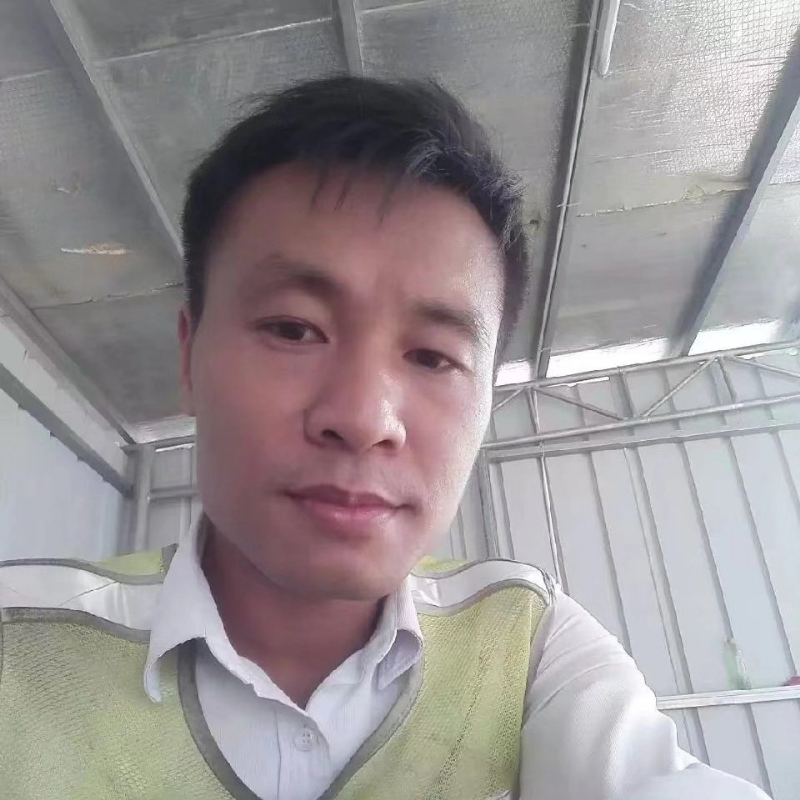 小马哥的第一张照片--常德相亲服务中心