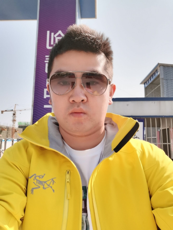 子敬的第一张照片--常德相亲服务中心