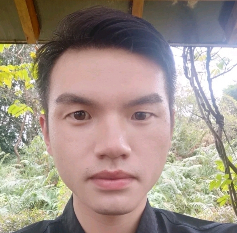 彬彬有礼的第一张照片--常德相亲服务中心
