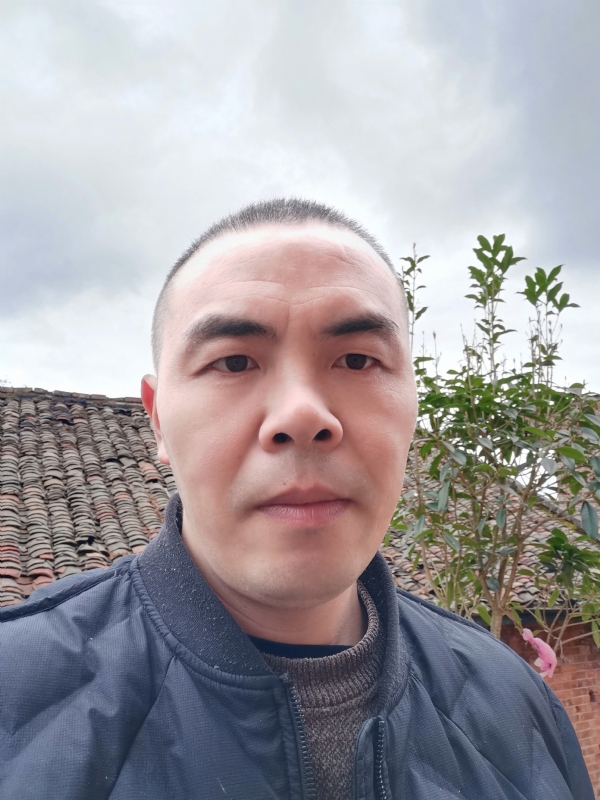 无悔的第一张照片--常德相亲服务中心