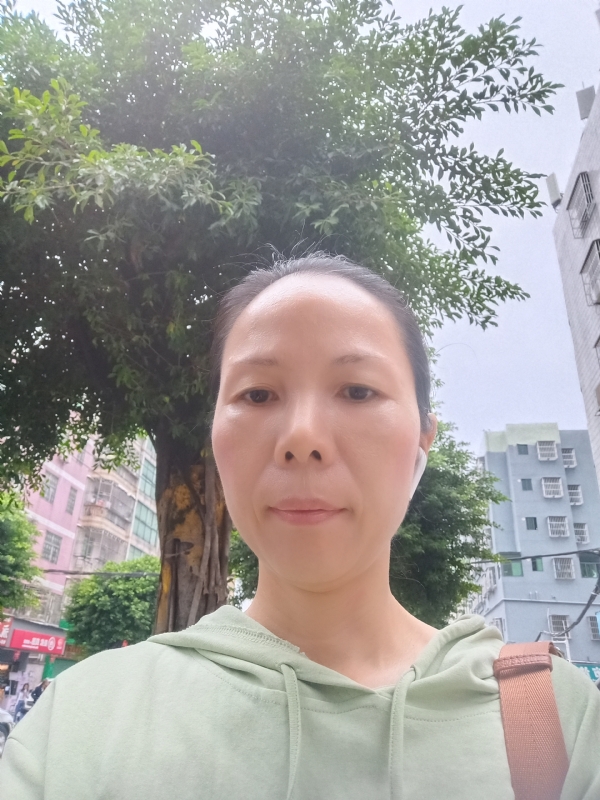容容的第一张照片--常德相亲服务中心