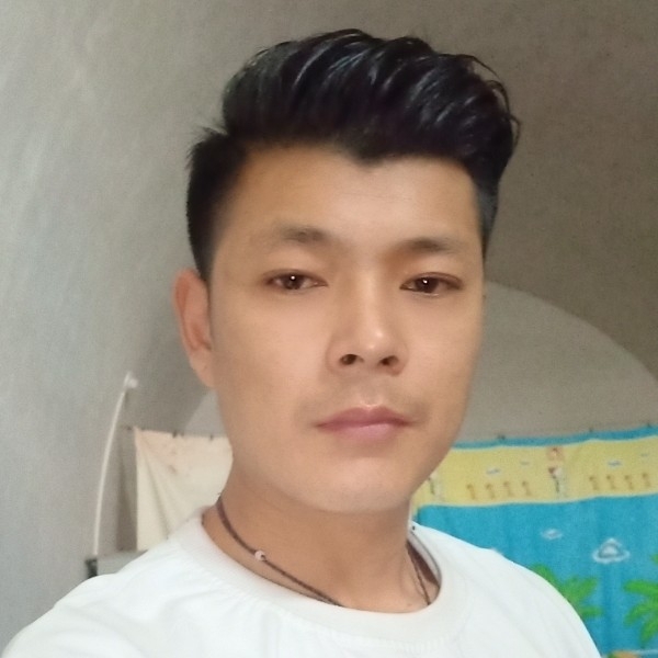 啊锋的第一张照片--常德相亲服务中心