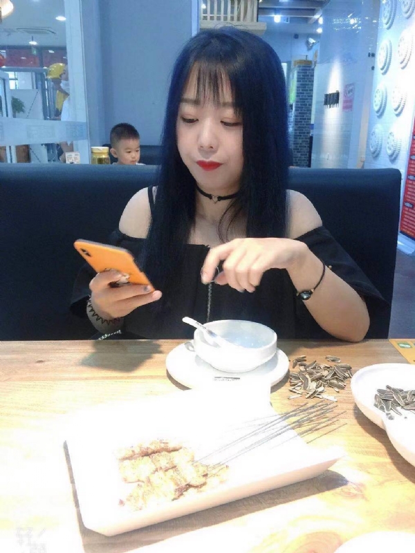 程程的第一张照片--常德相亲服务中心