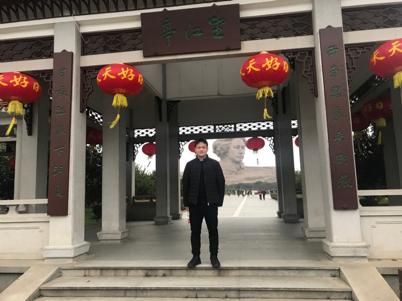 风继续吹的第一张照片--常德相亲服务中心