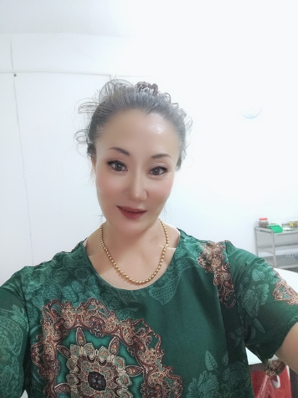 燕子的第二张照片--常德相亲服务中心