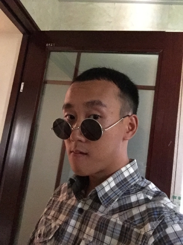 悲喜的第一张照片--常德相亲服务中心