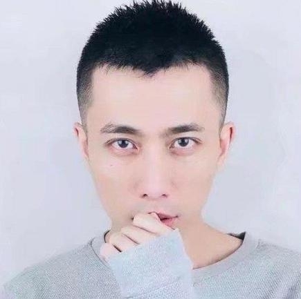 辛酉的第一张照片--常德相亲服务中心