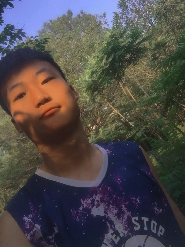 夏日的第一张照片--常德相亲服务中心