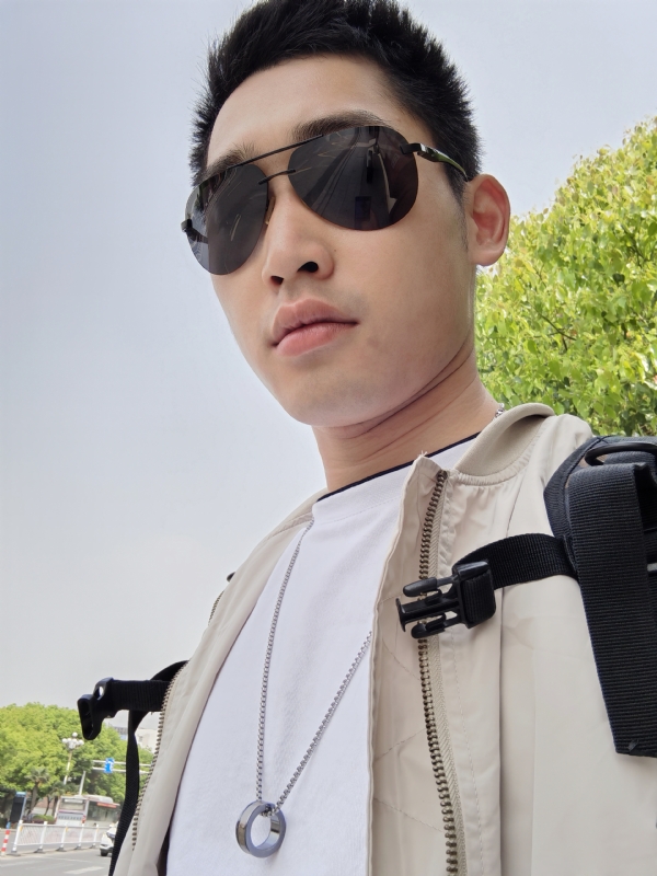 残花落陌,的第一张照片--常德相亲服务中心