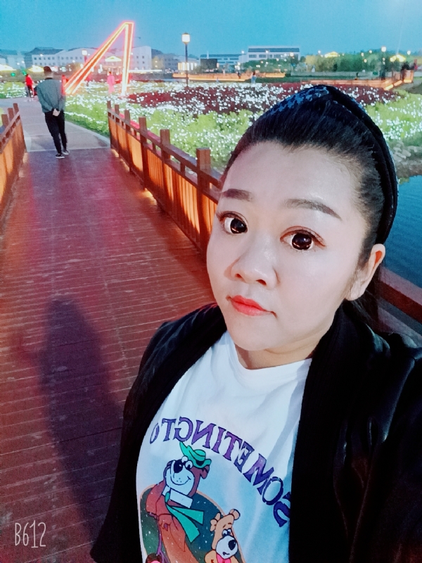 孙晓雪的第一张照片--常德相亲服务中心