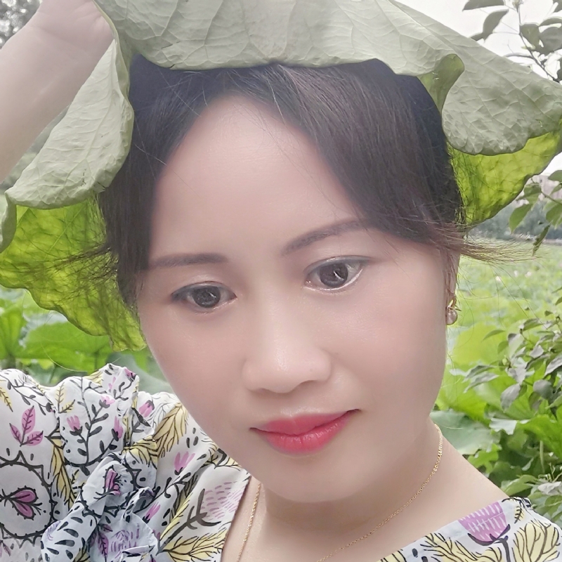 花开半夏的第一张照片--常德相亲服务中心