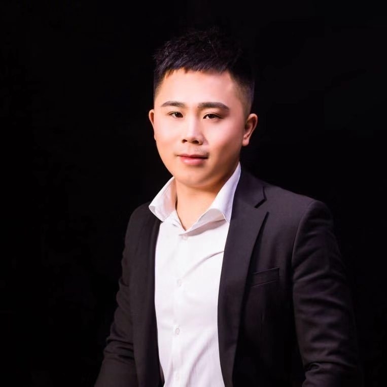 只欠东风的第一张照片--常德相亲服务中心