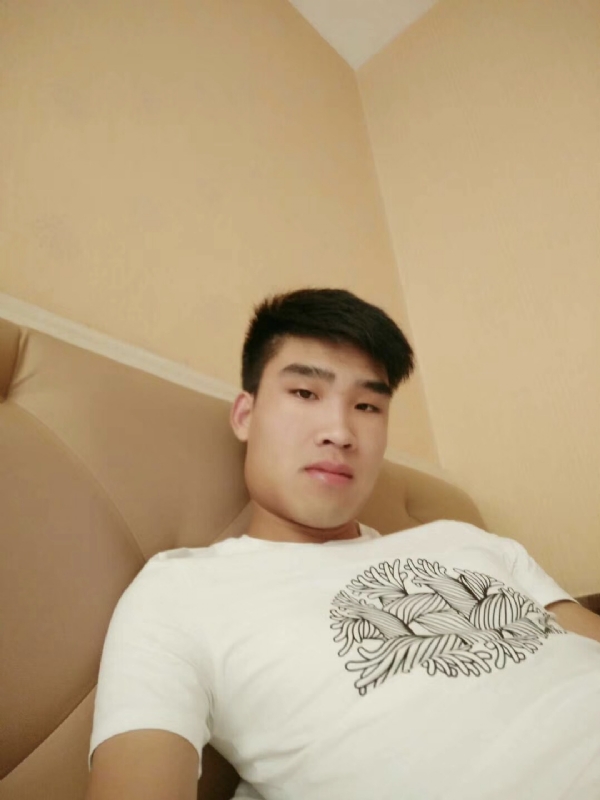 谁不曾孤单上路的第一张照片--常德相亲服务中心