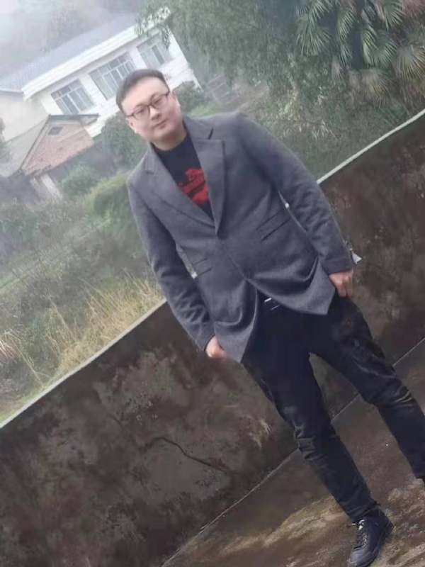 冰城的第二张照片--常德相亲服务中心