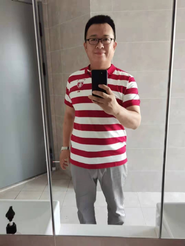 行走的打桩机的第二张照片--常德相亲服务中心