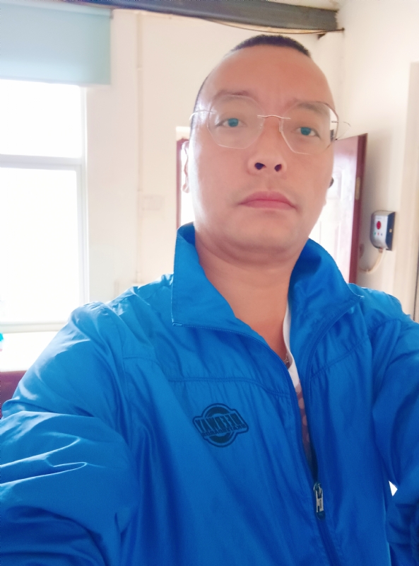 通海混混的第一张照片--常德相亲服务中心
