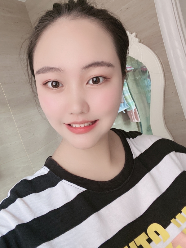 灵儿的第二张照片--常德相亲服务中心