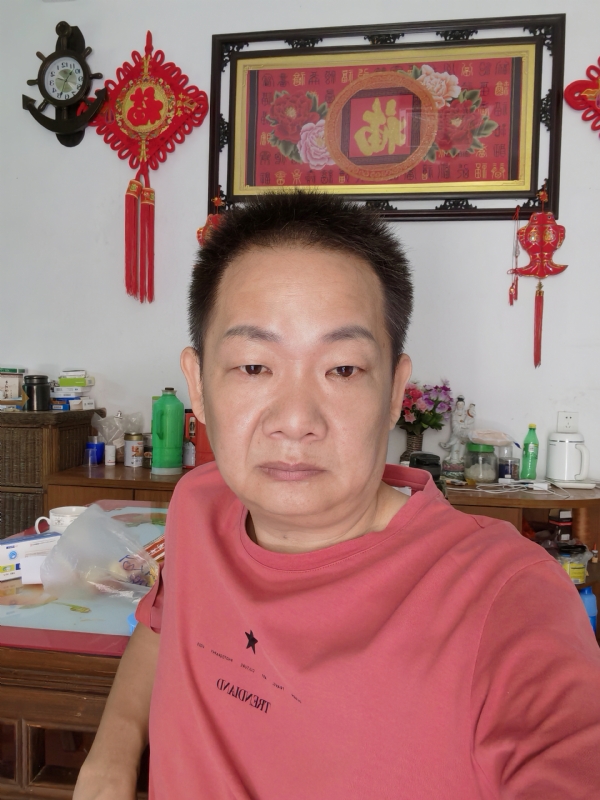 飞天的第一张照片--常德相亲服务中心