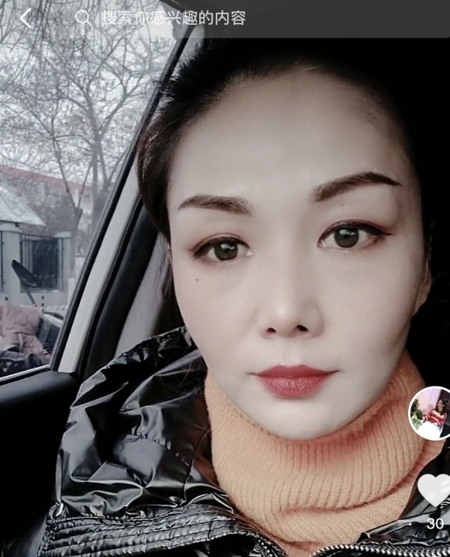 蔷薇的第一张照片--常德相亲服务中心