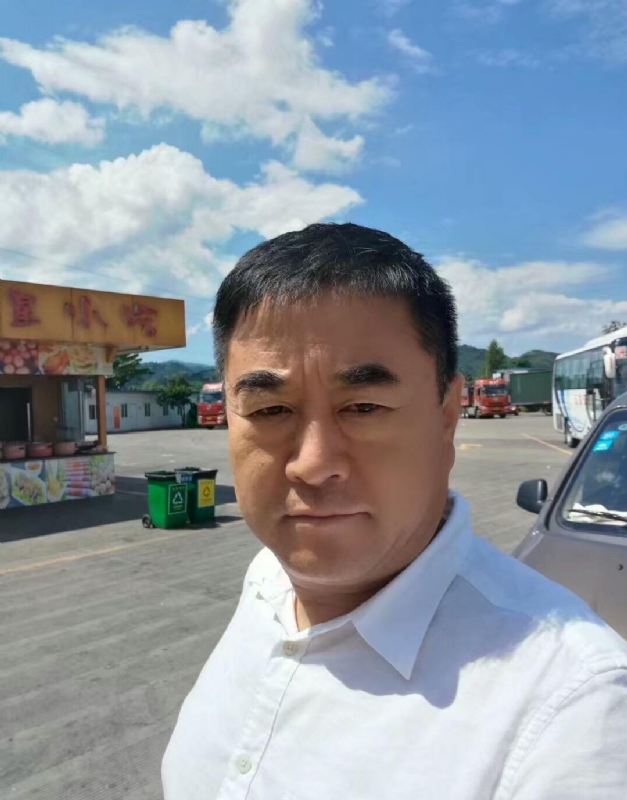 从此不再孤独的第一张照片--常德相亲服务中心