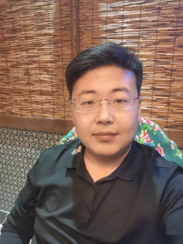 刘先生的第一张照片--常德相亲服务中心