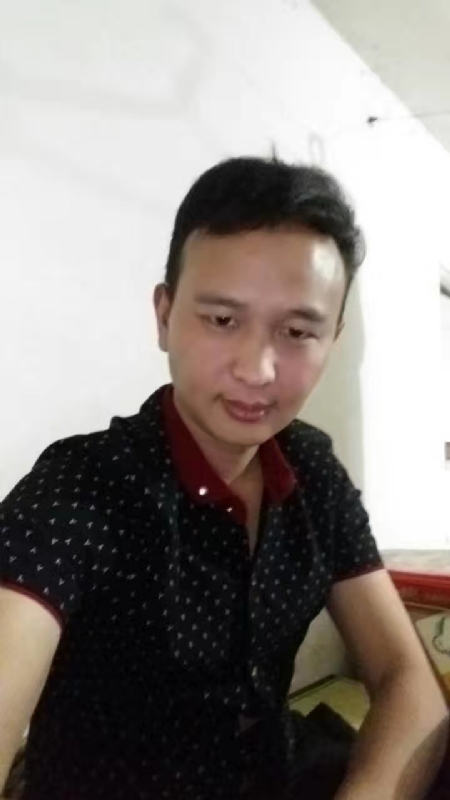 机械师的第一张照片--常德相亲服务中心