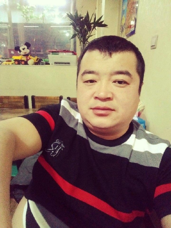 老实人的第一张照片--常德相亲服务中心
