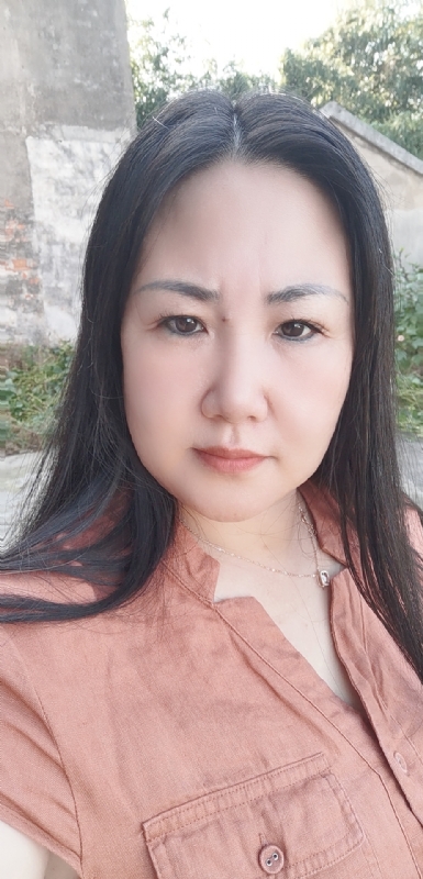 乖乖一女的第一张照片--常德相亲服务中心