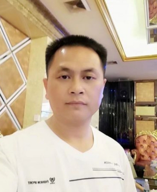 小梁的第一张照片--常德相亲服务中心