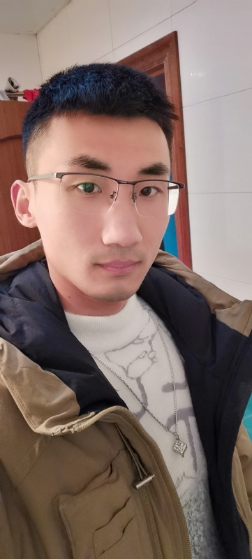 闯红灯吐泡泡的第一张照片--常德相亲服务中心