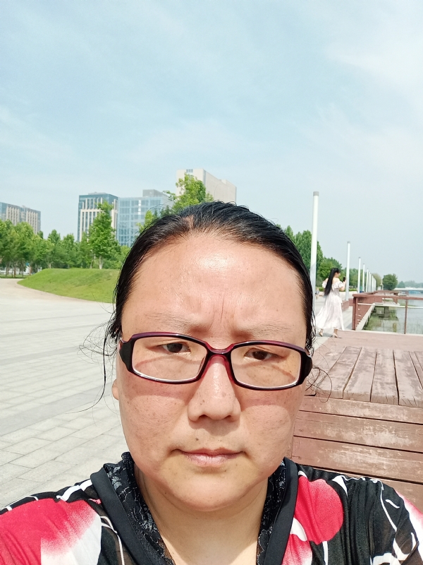 苦乐的第四张照片--常德相亲服务中心