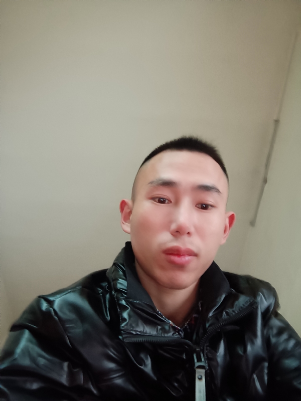阿浩的第一张照片--常德相亲服务中心