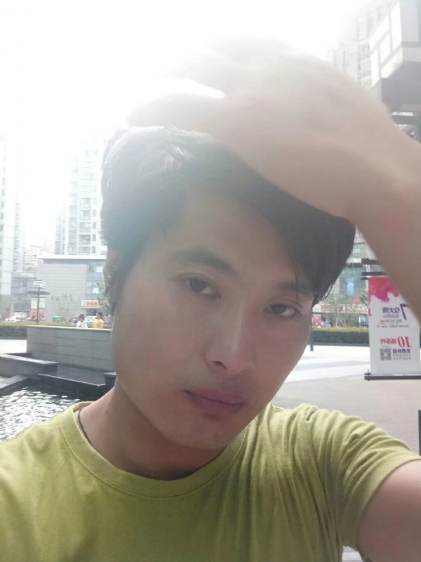钢铁侠的第一张照片--常德相亲服务中心