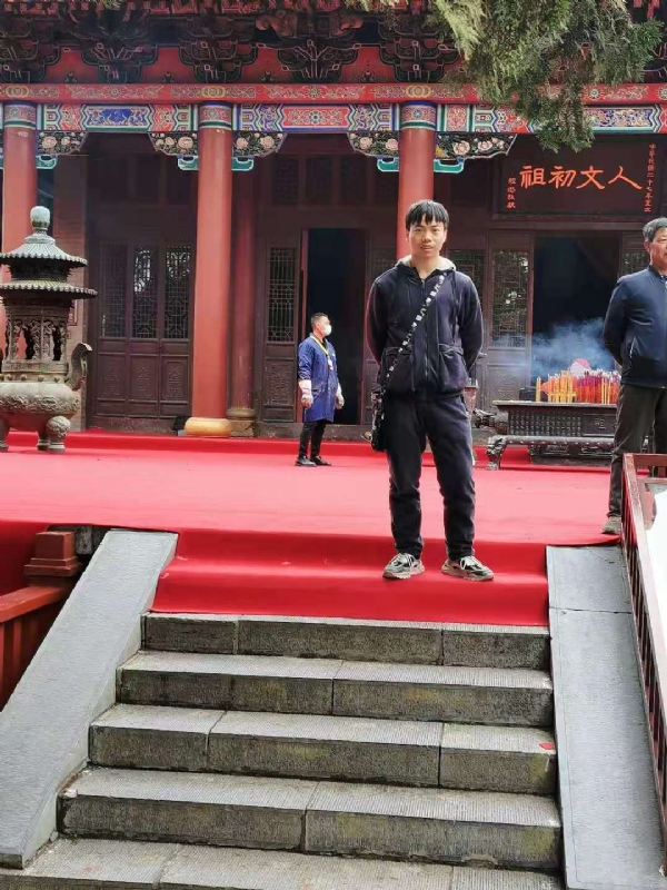 单身的小草的第三张照片--常德相亲服务中心