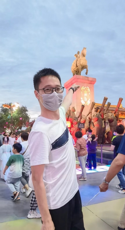 一休哥的第一张照片--常德相亲服务中心