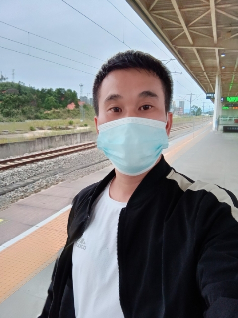小李的第一张照片--常德相亲服务中心