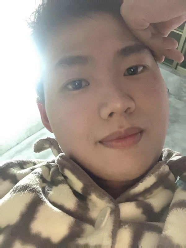 她的第四张照片--常德相亲服务中心