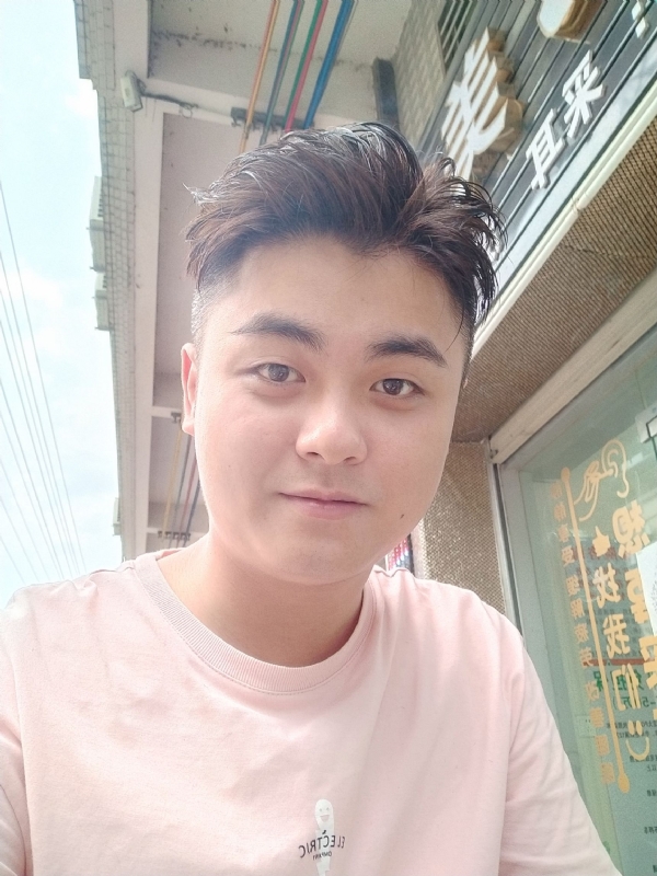 李健诚的第一张照片--常德相亲服务中心