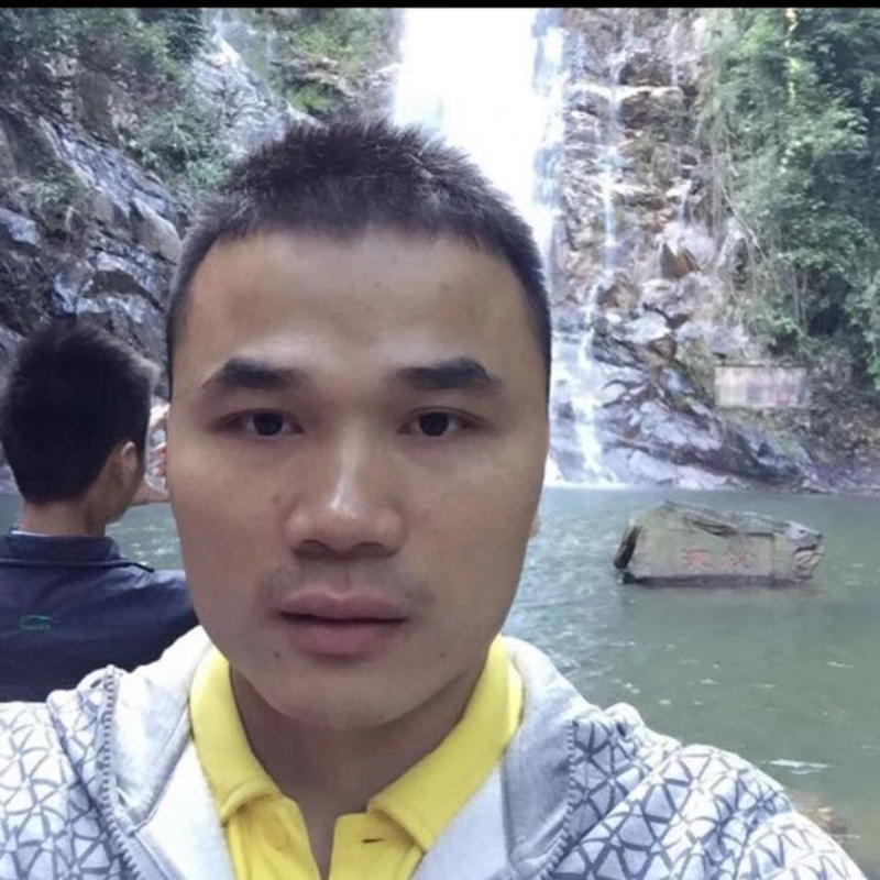 老梁的第一张照片--常德相亲服务中心