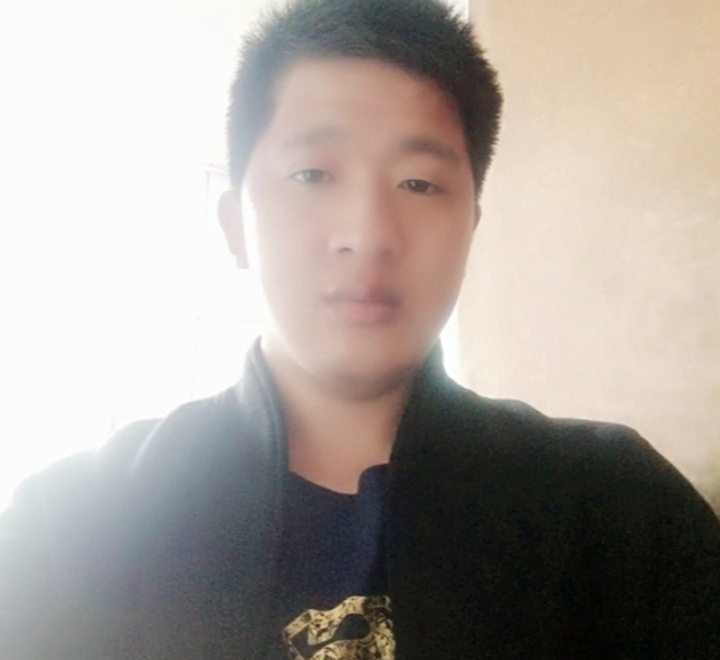 形影不离的第一张照片--常德相亲服务中心