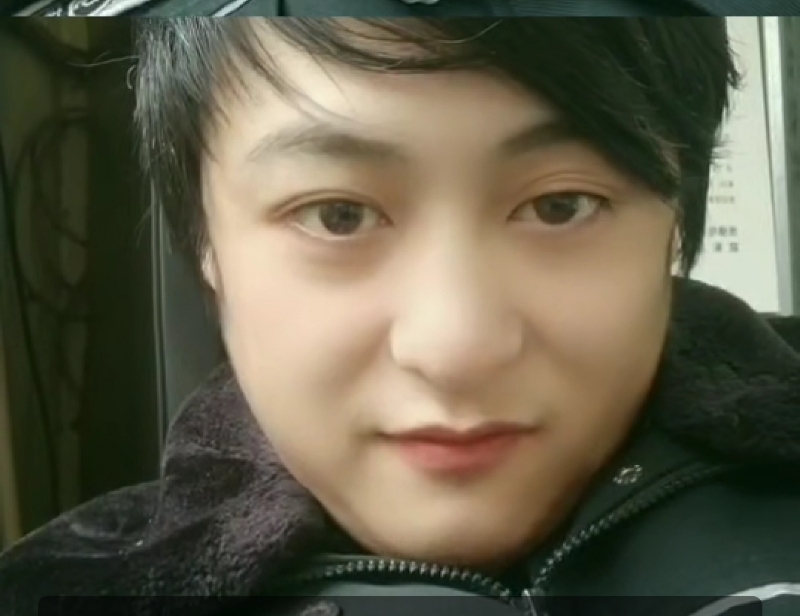 小玮的第一张照片--常德相亲服务中心