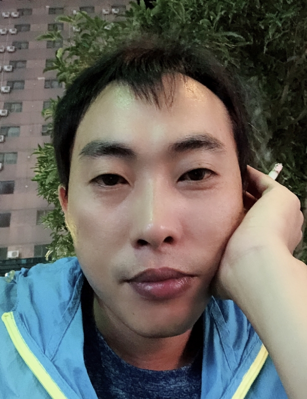 一直在路上的第一张照片--常德相亲服务中心