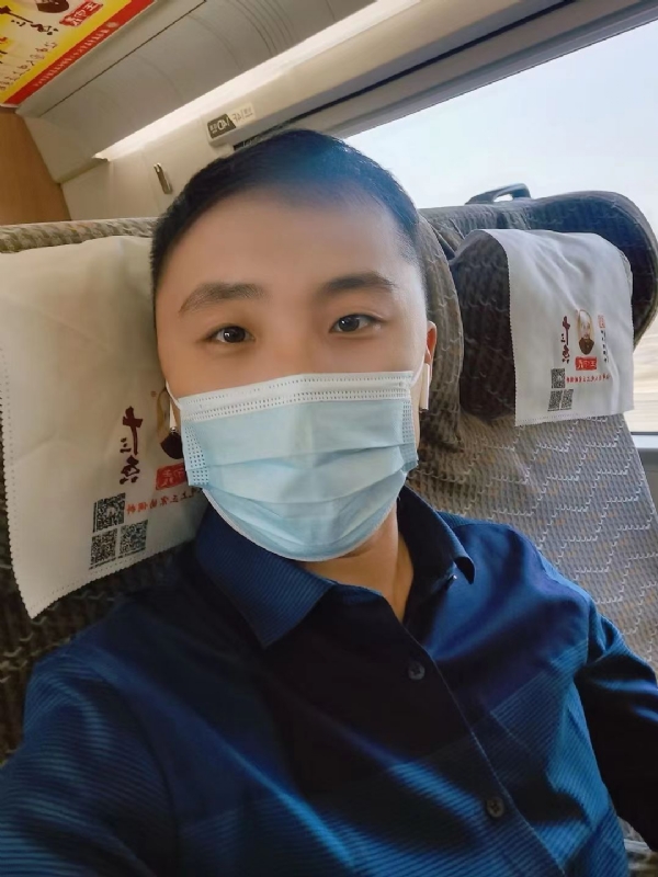 孤独的小屁猪的第二张照片--常德相亲服务中心