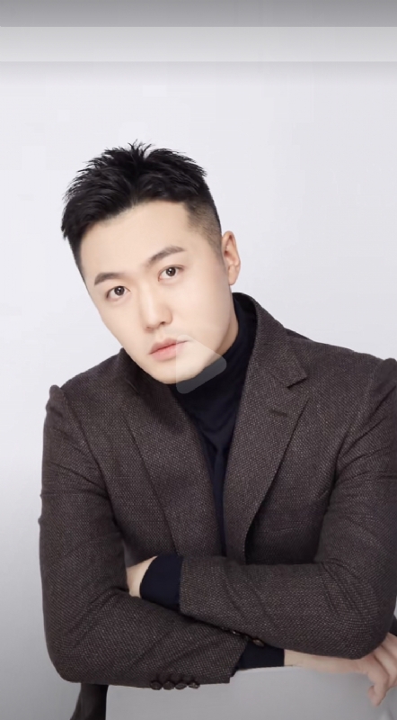 杨天枭的第一张照片--常德相亲服务中心
