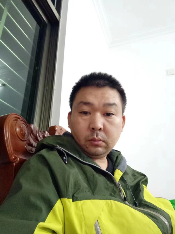 阿汤的第一张照片--常德相亲服务中心