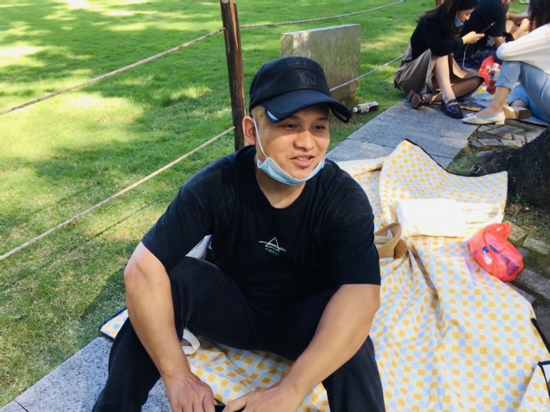 好大一颗石头的第一张照片--常德相亲服务中心