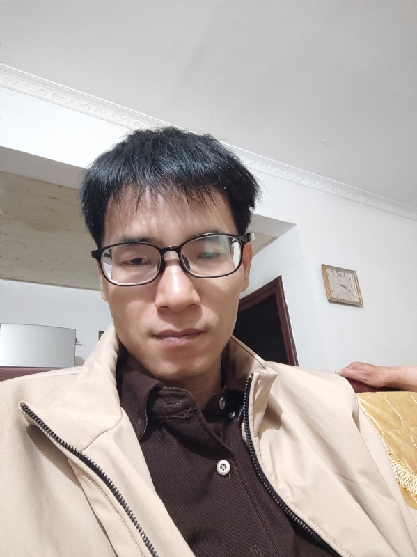 杨一凡的第一张照片--常德相亲服务中心