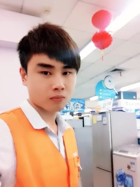 罗自强的第一张照片--常德相亲服务中心